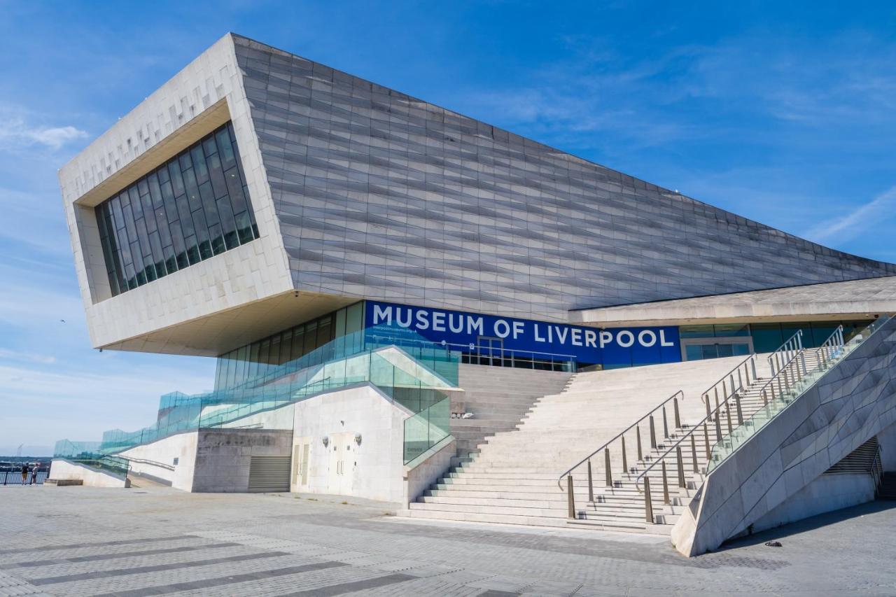 The Kop End Hotel By Serviced Living Liverpool Bagian luar foto
